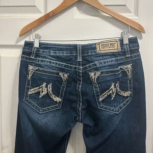 #33 Miss Me Skinny Jeans Size 31